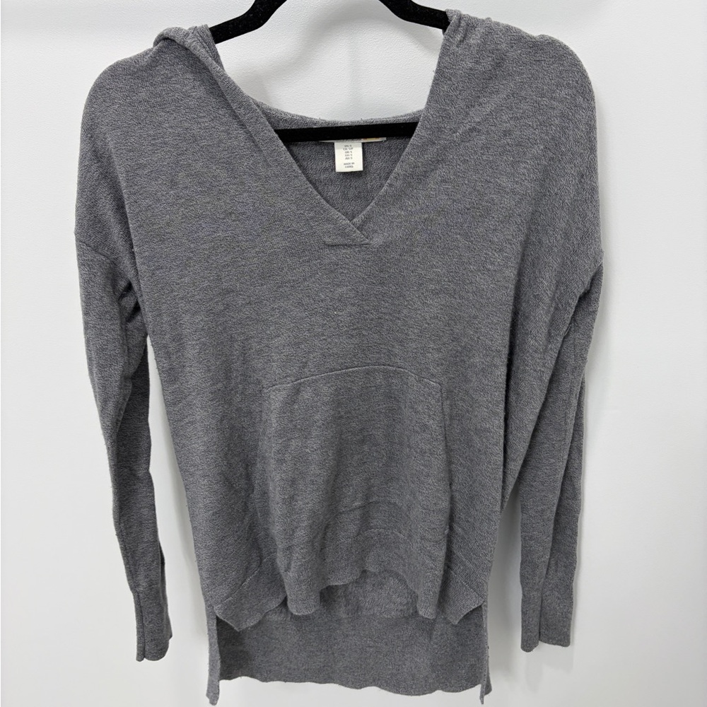 🩶 Gray V-Neck Hoodie - Small